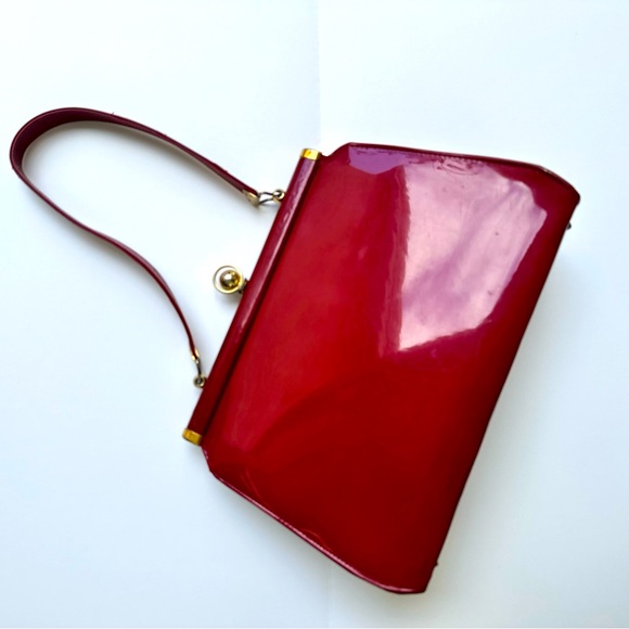 Town and Country Shoes Handbags - Town and Country Shoes, Vintage Red Pleather Pill Box Purse